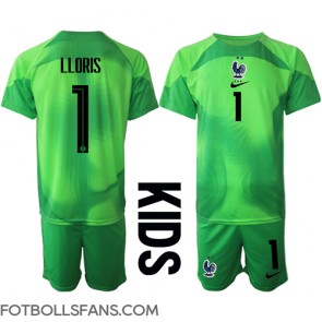 Frankrike Hugo Lloris #1 Målvakt Replika Bortatröja Barn VM 2022 Kortärmad (+ Korta byxor)